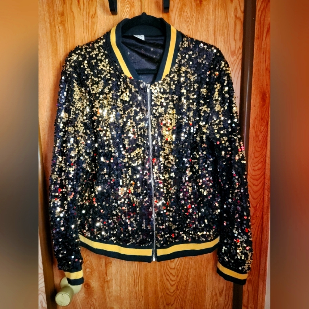 Black and Gold sequined zipper jacket